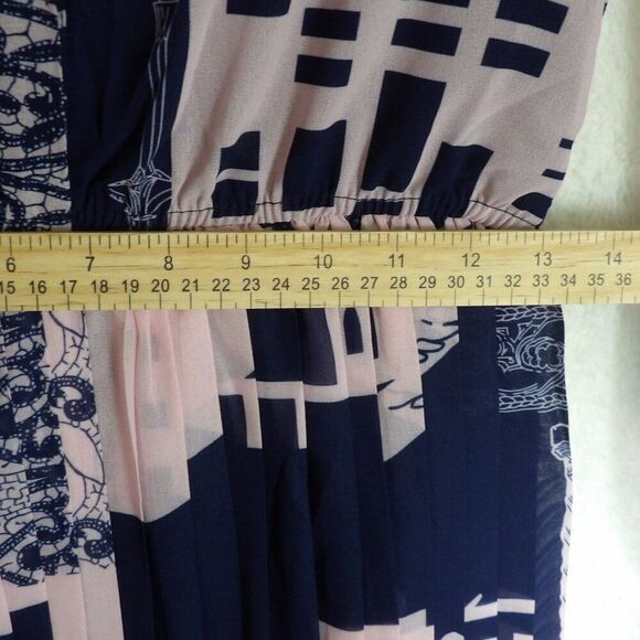 Han Queen Printed Long Sleeve Lined Pleated Dress |‎ medium - Picture 14 of 15